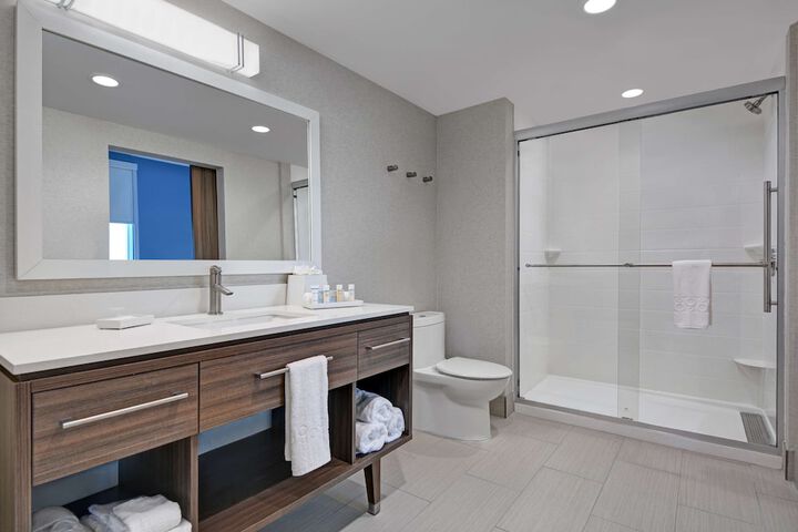 Bathroom shower