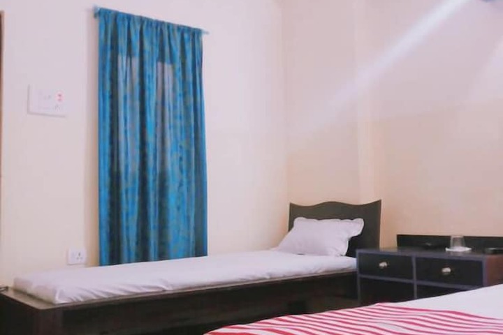 Room 7 of 24