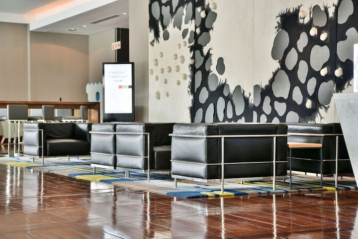 Hotel Interior 4 of 148