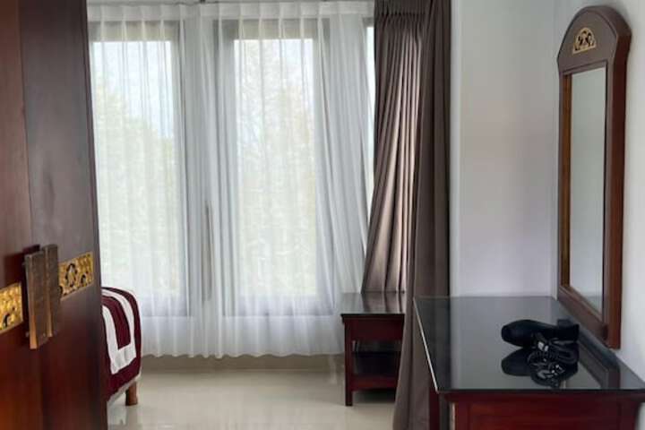 Room 49 of 123