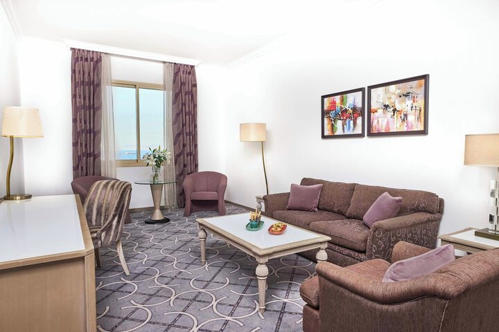 Room 158 of 266