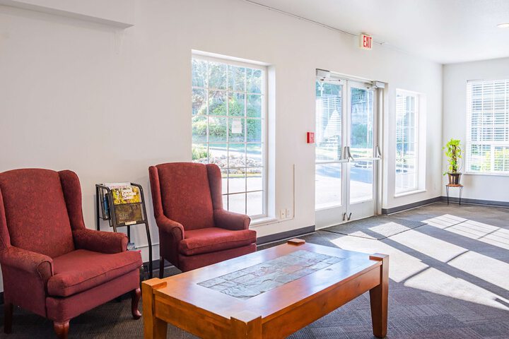 Entrance & Lobby