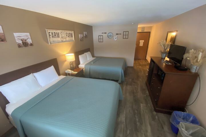 Room 37 of 106