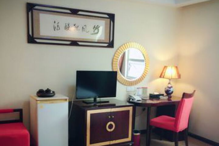 Room 27 of 31