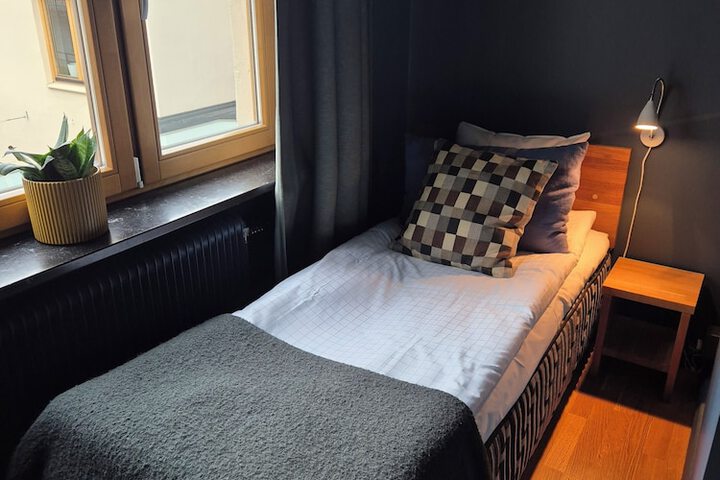 Room 25 of 57