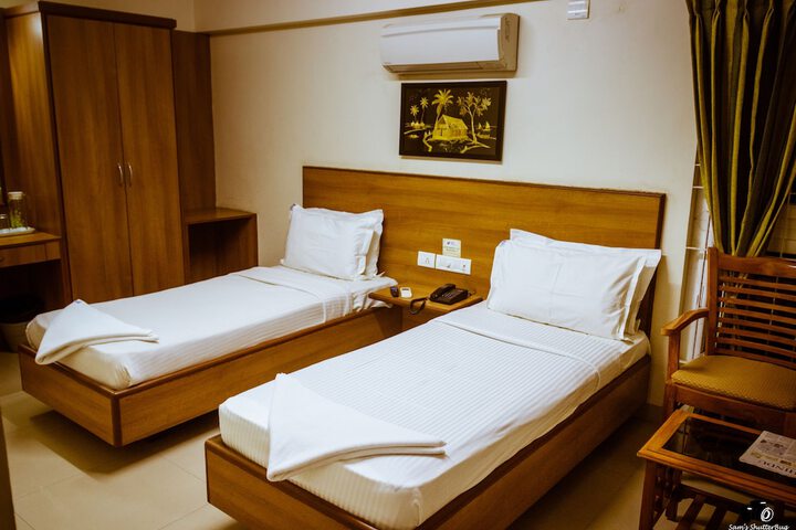 Room 5 of 26