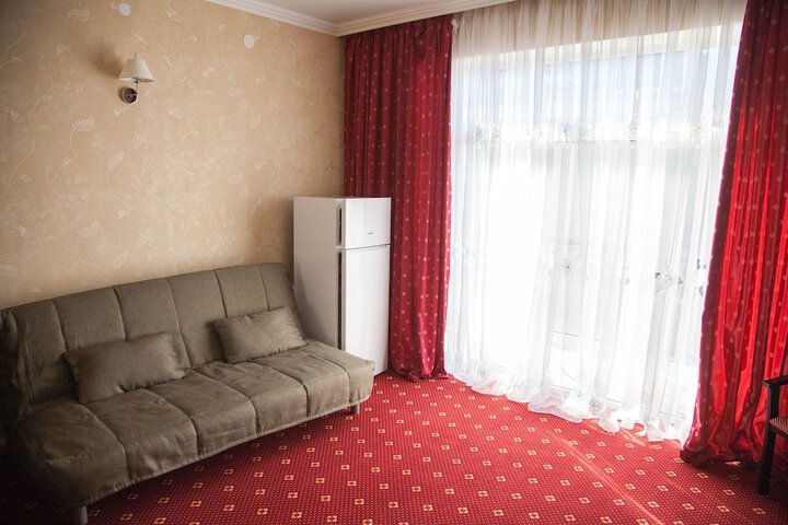 Room 7 of 22