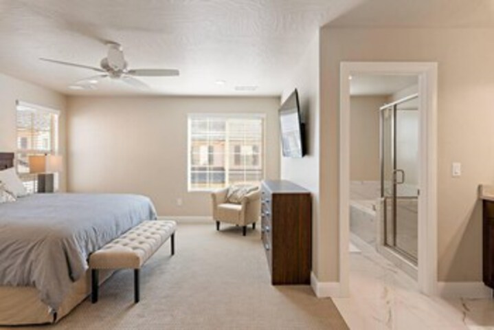 Room 43 of 48