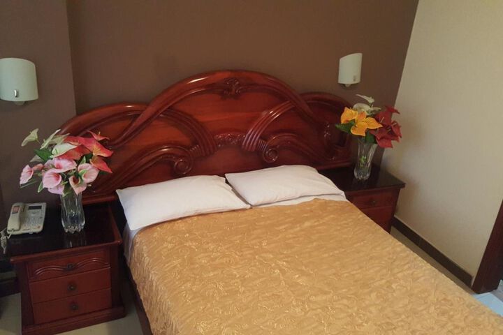 Room 17 of 29