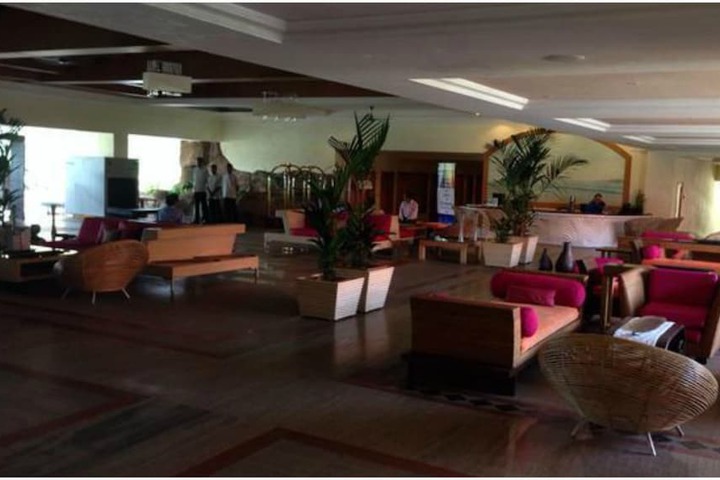 Hotel Interior 3 of 39