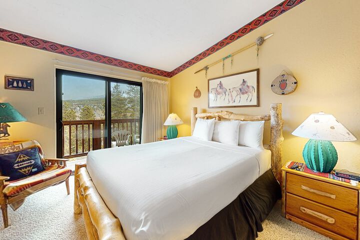 Room 10 of 80