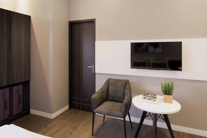 Room 5 of 57