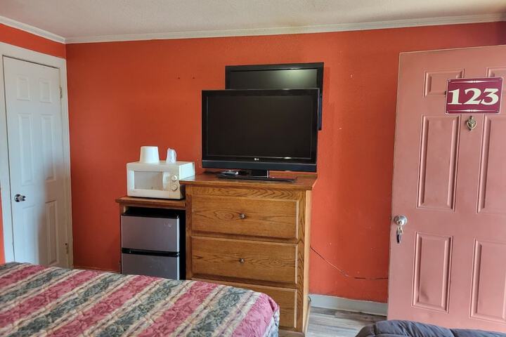 Room 14 of 51