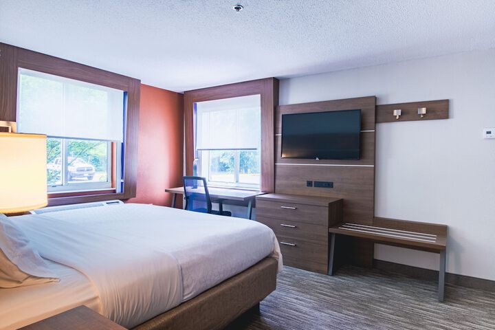 Suite King Size Bed (32 of 38)