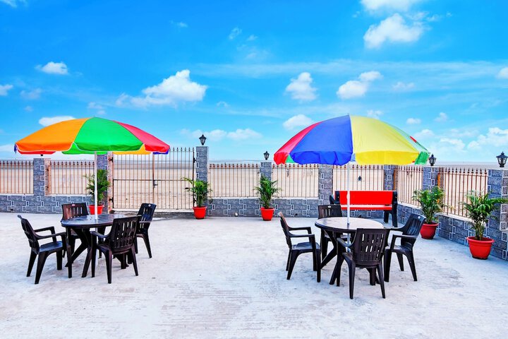 Sundeck 55 of 58
