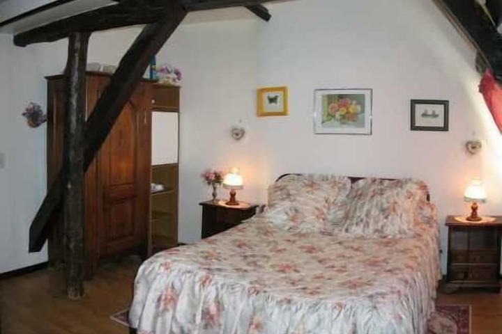 Room 6 of 36