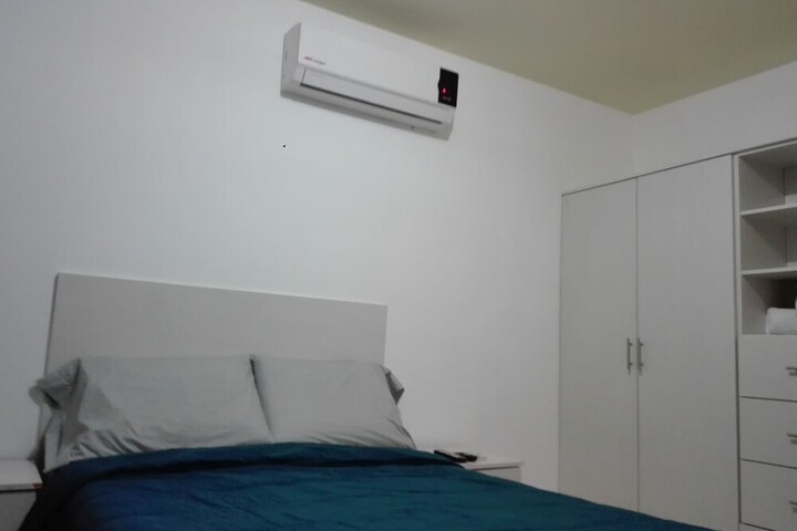 Room 12 of 43