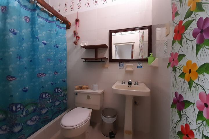 Room 15 of 28
