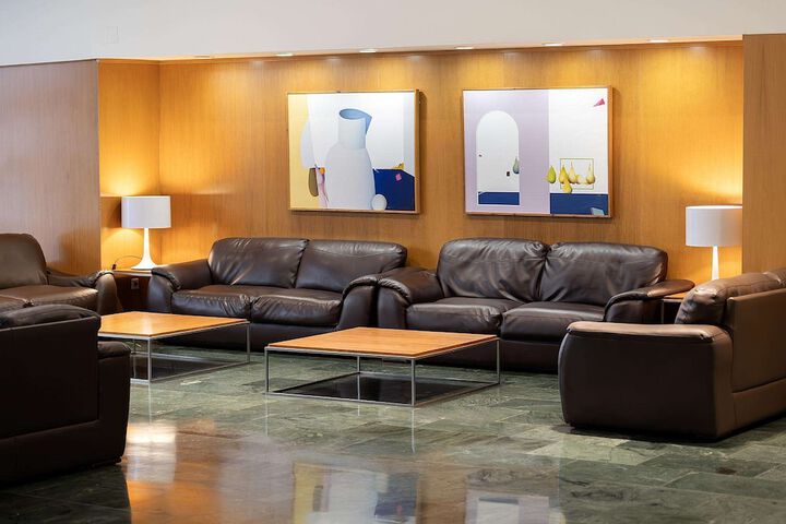Guest Lobby