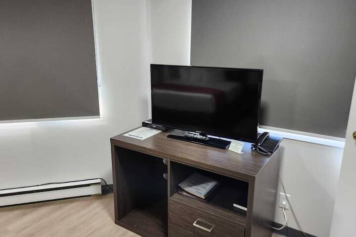 Room 7 of 40