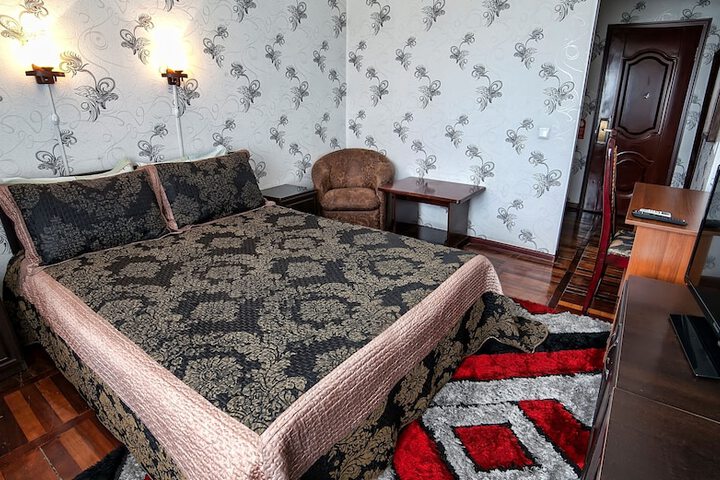 Room 21 of 40