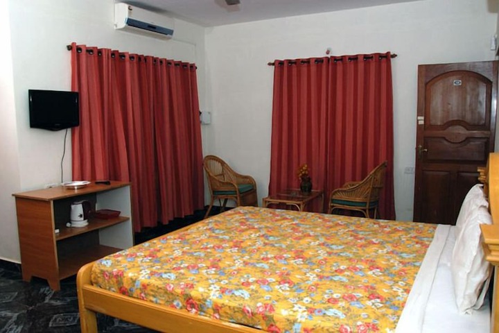 Room 8 of 24