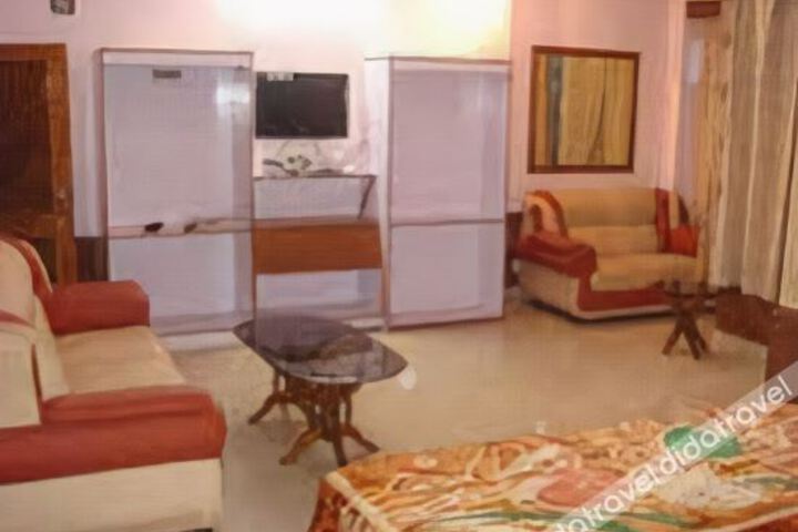 Hotel Interior 2 of 12