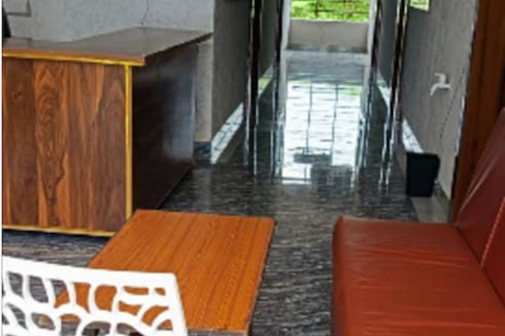 Hotel Interior 4 of 32
