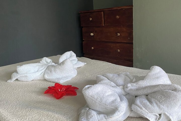 Room 3 of 19