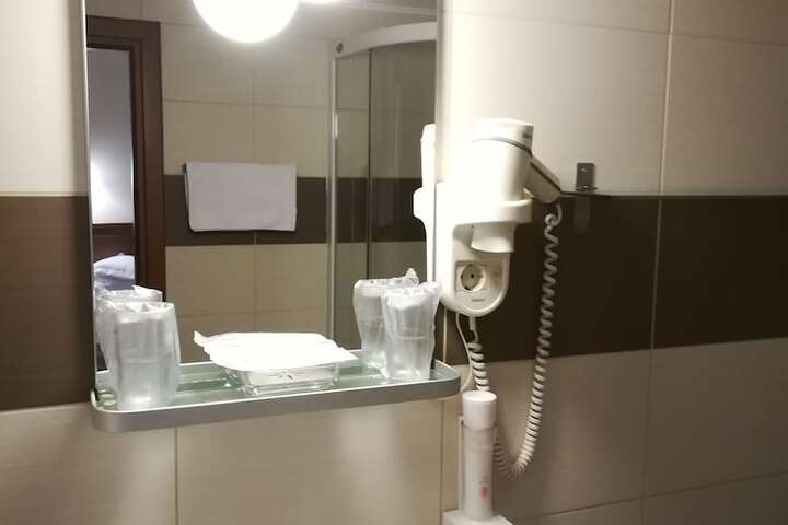Room 29 of 56