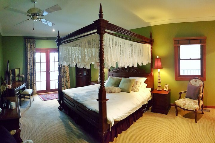 Room 19 of 78