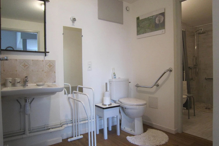 Bath Interior
