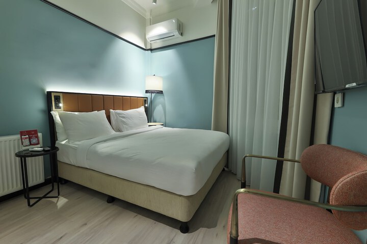 Room 22 of 59