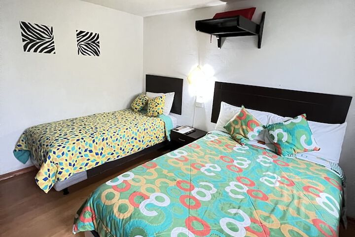 Room 10 of 75