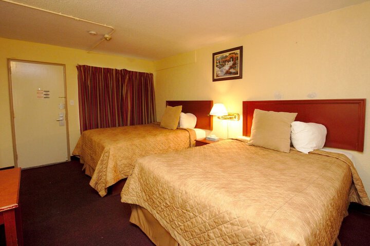 Room 19 of 95
