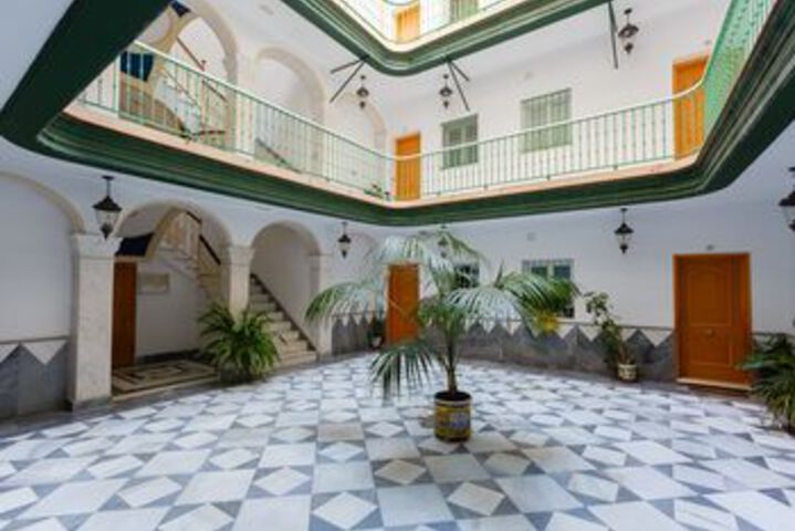 Photo of La Esquinita Del Senador