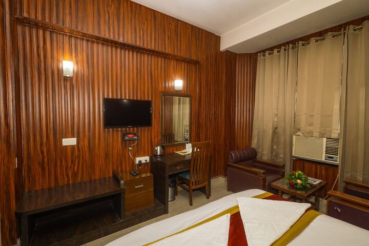 Room 72 of 130