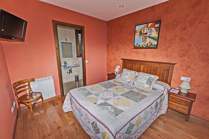 Room 6 of 26