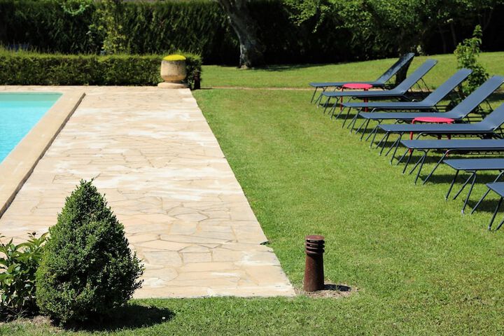 Pools & Facilities