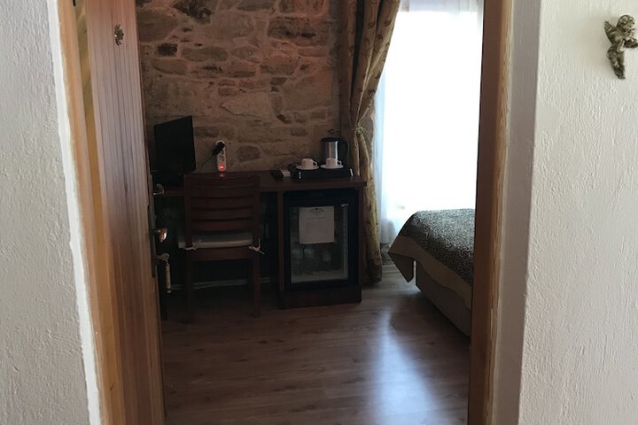 Room 31 of 90