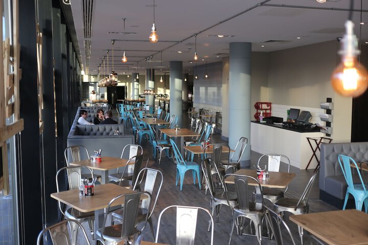 Dining 66 of 108