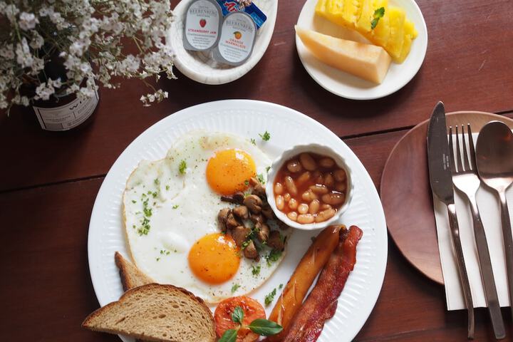 Breakfast/Coffee Service 29 of 32