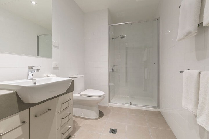 Room 15 of 25