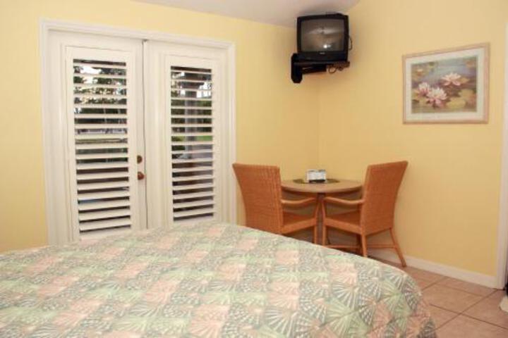 Room 43 of 55