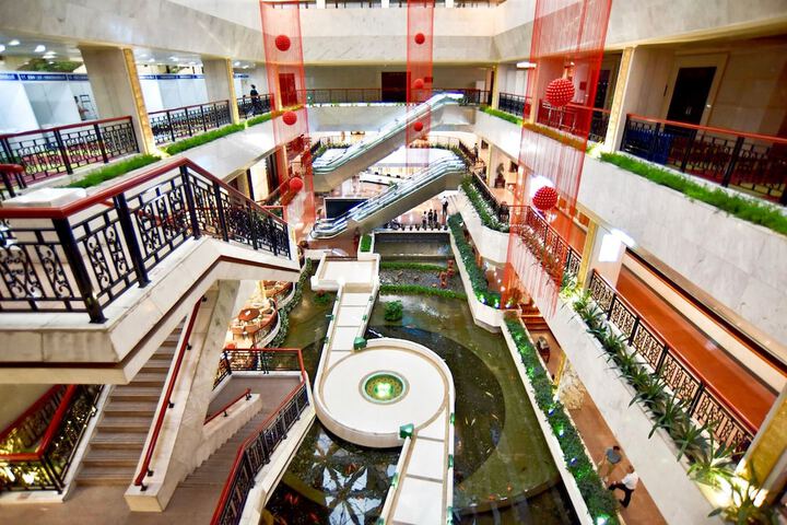 Hotel Lobby