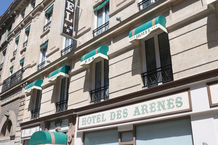 Hotel 30 of 33