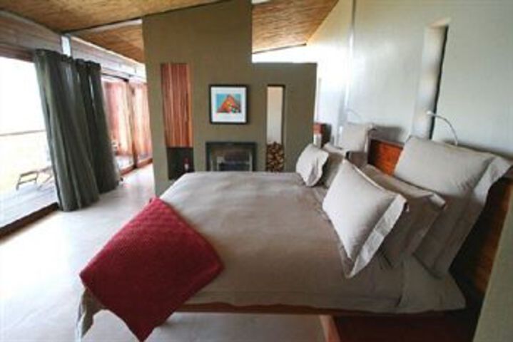 Room 27 of 56