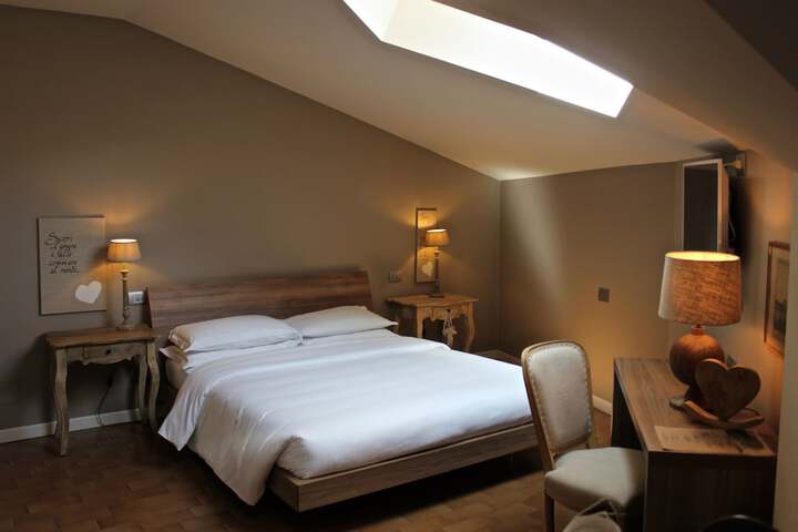 Room 54 of 140