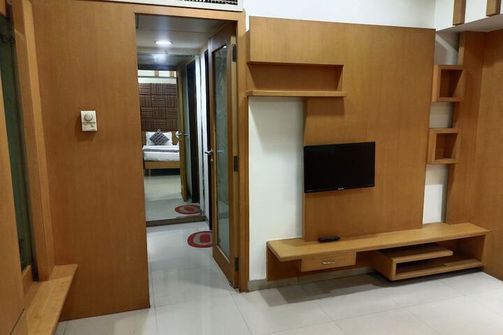 Room 38 of 54