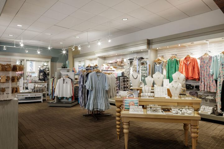 Gift Shop 64 of 112